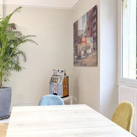 Le Palais Beausite - Palais à *